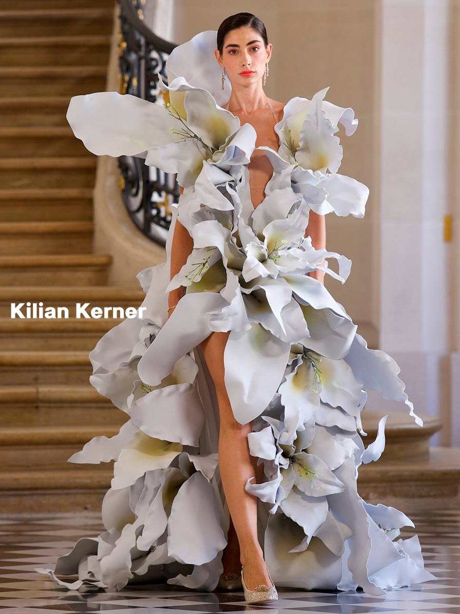 CARMEN X PARIS FASHION WEEK