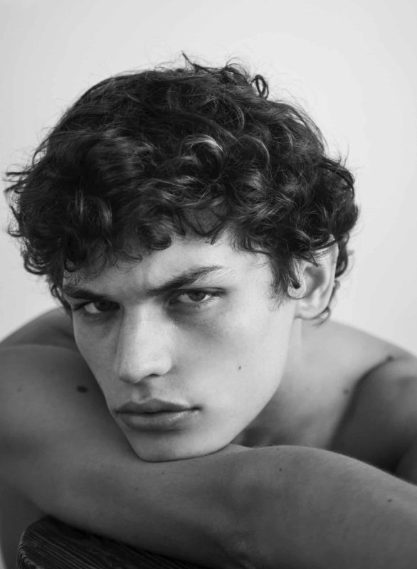 Aleix Hall